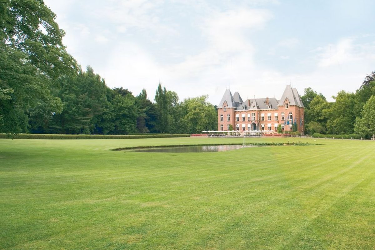 Gravenhof_outside1_1